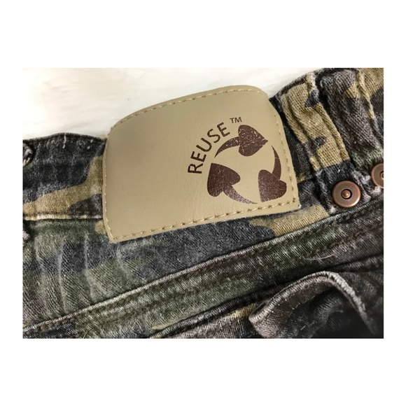 Reuse Camo Eco Friendly Shorts - Picture 6 of 7